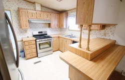 18858 S Calhoun Highway, Orma, WV 25268