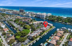 3050 NE 48th Ct, Lighthouse Point, FL 33064