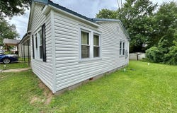 905 E 1st Street, Salem, MO 65560