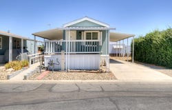 1218 E Cleveland Avenue, Madera, CA 93638