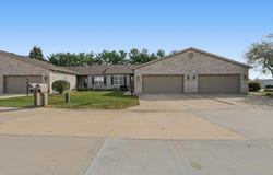 512 Stonecrest Drive, Savoy, IL 61874