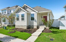 154 Daylily Dr, Elgin, TX 78621