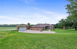173 David, Sandia, TX 78383