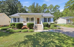 476 Shawnee Drive, Louisburg, NC 27549