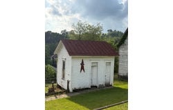 24 Hillcrest Avenue, Cameron, WV 26033