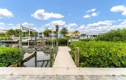 6412 KEY ISLAND AVENUE, APOLLO BEACH, FL 33572