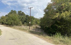 Four Oaks Cir, Kemp, TX 75143