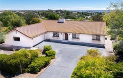 920 Walnut, Paso Robles, CA 93446