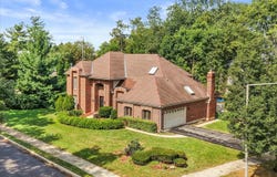 615 E BAILEY Road, Naperville, IL 60565