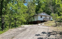 1438 Ely Town Road, Dryden, VA 24243