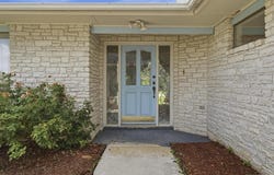 1633 WILLOW CREEK RD, Seguin, TX 78155