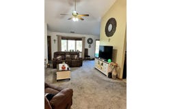 6870 Avocet Circle, Hobart, IN 46342