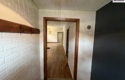 700 E 2nd St, Hutchinson, KS 67502