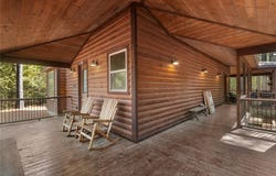 322 Oak Stone Lane, Broken Bow, OK 74728