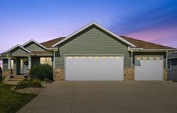 115 Ridge Drive, Fairfax, IA 52228