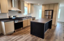 655 Oregon, Belleville, MI 48111
