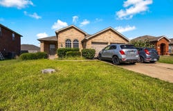 536 Chestnut Trail, Forney, TX 75126