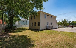 2163 Sunrise Highway, Islip, NY 11751