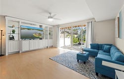 5513 Cove Cir, NAPLES, FL 34119
