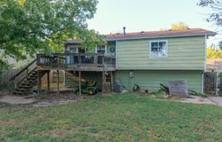 425 E Twisted Oak Rd, Derby, KS 67037