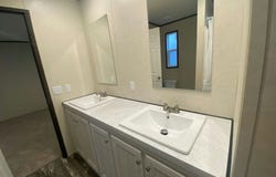 2802 Potts Hollow Rd, Birmingham, AL 35215