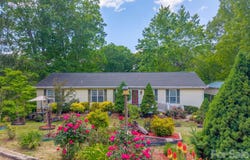 90, 106 & 132 Hennessee Street, Clyde, NC 28721