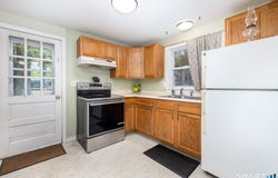 37 Sassacus Road, Avon, CT 06001