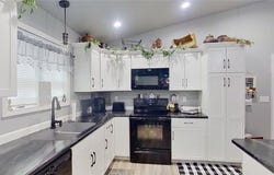 408 N Main Street, Hendricks, MN 56136