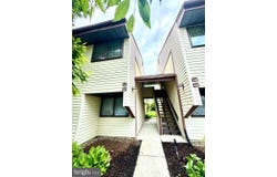 11-B E DAISY Lane, MOUNT LAUREL, NJ 08054
