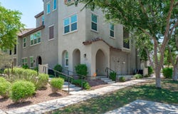 2304 E HIDALGO Avenue, Phoenix, AZ 85040