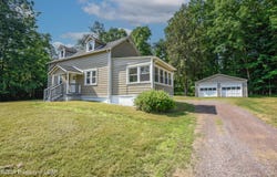 355 Kunkle Road, Dallas, PA 18612