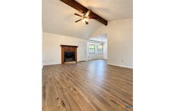 904 Hackberry St, Copperas Cove, TX 76522