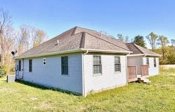 2095 M 140, Benton Harbor, MI 49022