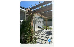 121 Stanford Rd, Millbrook, NY 12545