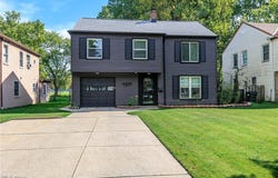 7371 Parma Park Boulevard, Parma, OH 44130