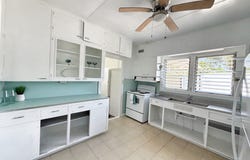 77 IWALANI ST, Hilo, HI 96720