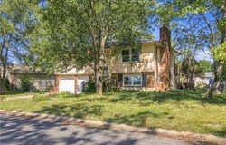 103 Fairview Avenue, Warrensburg, MO 64093