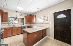 7301 CHESTNUT AVE, ELKINS PARK, PA 19027