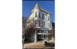 51 E Broadway #302 Avenue Unit 302, Fairfield, IA 52556