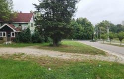 2080 E Empire Avenue, Benton Harbor, MI 49022