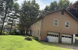 549 Old Lewiston Road, Winthrop, ME 04364