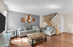 12 Munsee Trail, Branchburg, NJ 08876