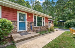 559 N 450 E, Valparaiso, IN 46383
