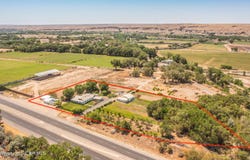 3621 US 64, Waterflow, NM 87421
