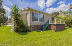 156 LAKE MARGO Drive, Satsuma, FL 32189