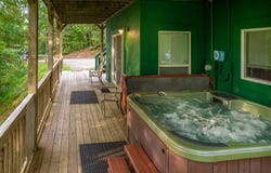 539 Holley Mountain Top Rd, Whittier, NC 28789