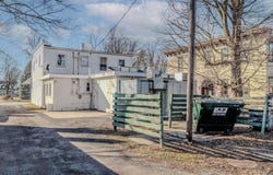 407 Third St, Howe, IN 46746
