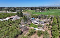 9709 E Shaw Avenue, Clovis, CA 93619