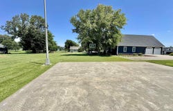 81 Oak Shadow Lane, Benton, KY 42025