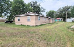 140 E Church, Moran, KS 66755